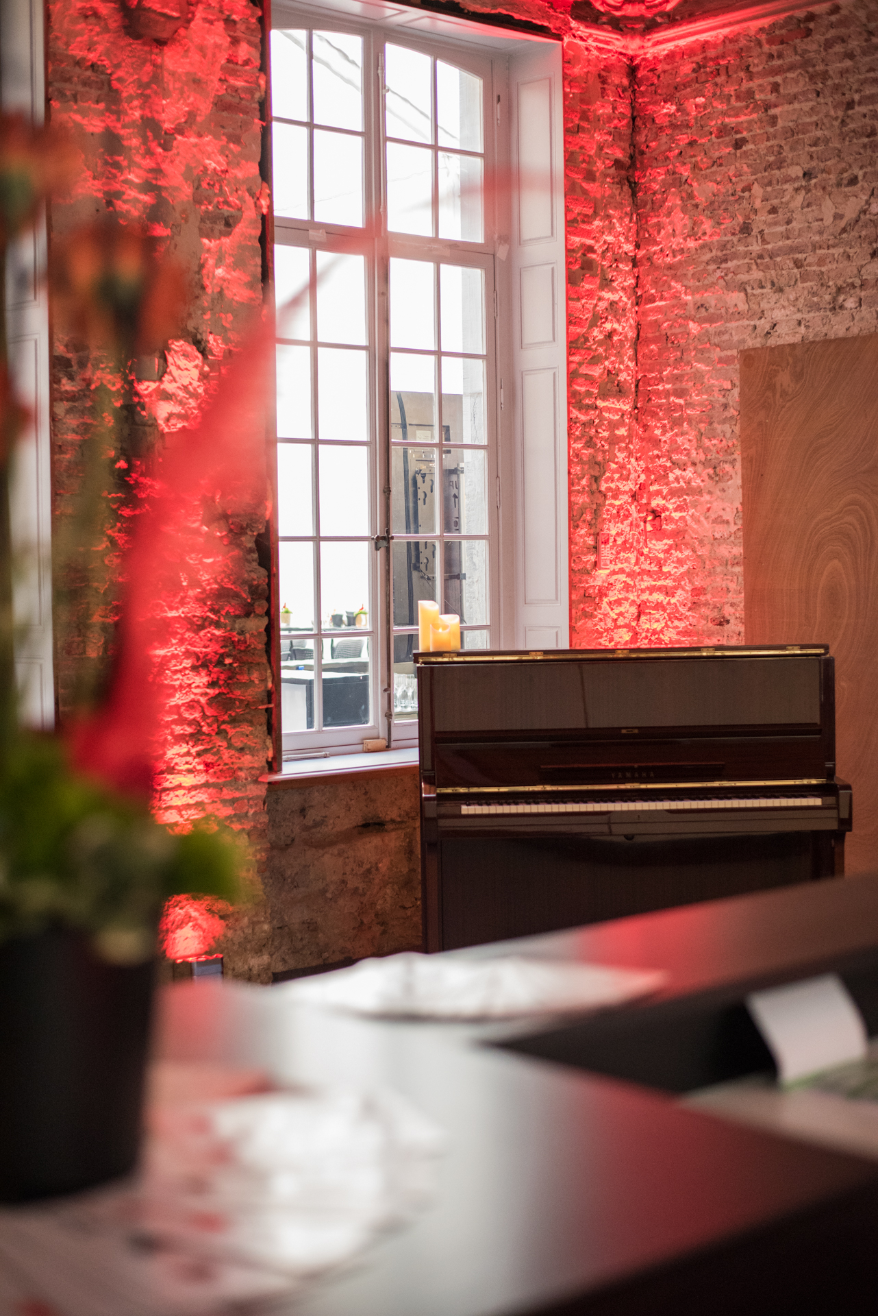 piano club accueil luxe industriel